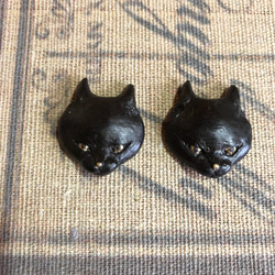 【送料無料】 angry cat earring(pierce)★black 1枚目の画像