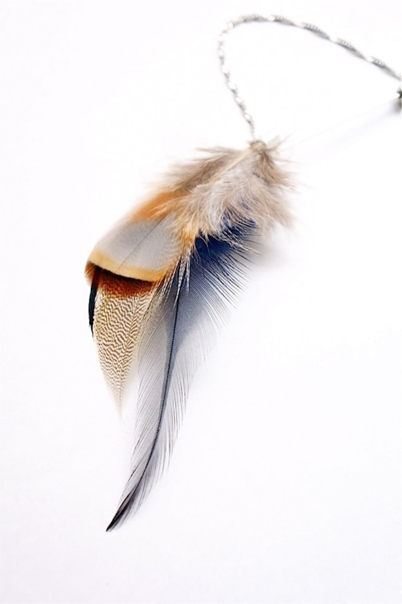 darkblue x blackwhite feather hatpin 3枚目の画像