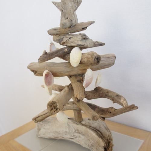 Creema限定】流木クリスマスツリー 手作りオーナメント付属 自然色