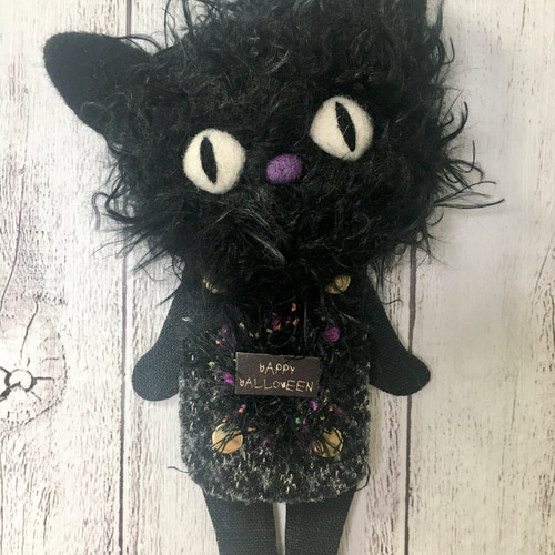 割ピン仕掛け人形 ハロウィン黒猫 羊毛フェルト chic chic. 鶴田奈美