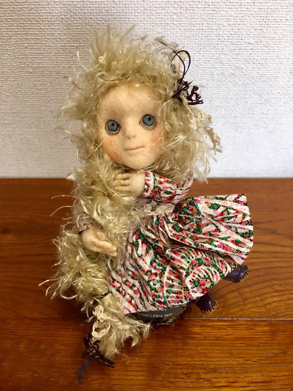 「ラプンツェル」手のひらの童話シリーズ ラプンツェル