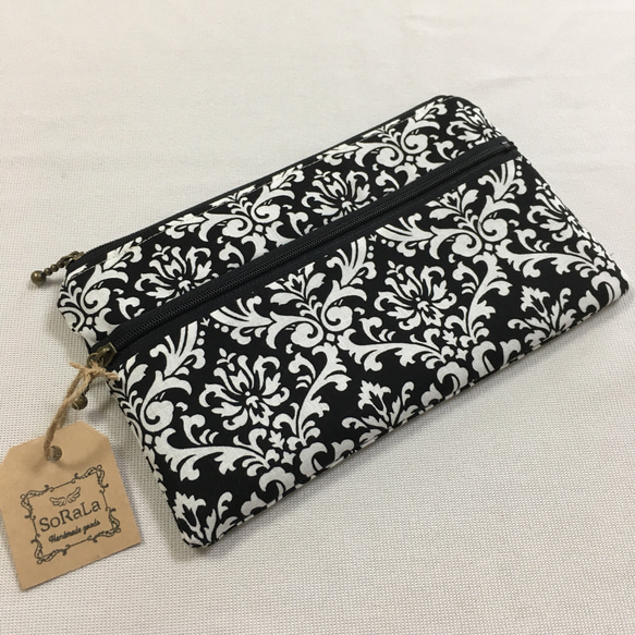 【送料無料】ポーチ タイプ 通帳ケース ダマスク 柄 ブラック マルチケース 人気・おすすめ｜使いやすい・旅行におすすめ 品質保証 全国発送 日本国内発送・最短翌日お届け