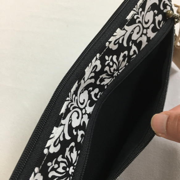 【送料無料】ポーチ タイプ 通帳ケース ダマスク 柄 ブラック マルチケース 人気・おすすめ｜使いやすい・旅行におすすめ 品質保証 全国発送 日本国内発送・最短翌日お届け