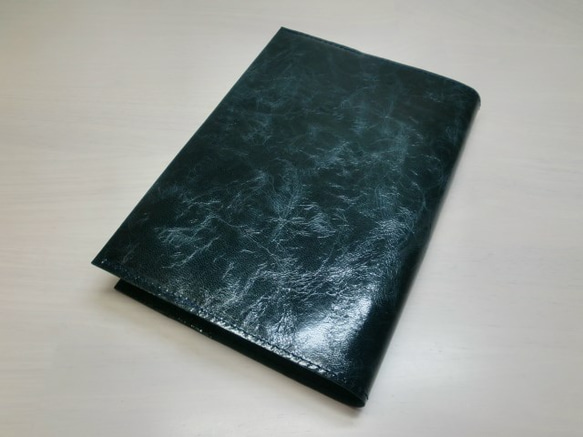ハヤカワ文庫トールサイズ対応・スムースゴートスキン・一枚革のブックカバー・0139 2枚目の画像