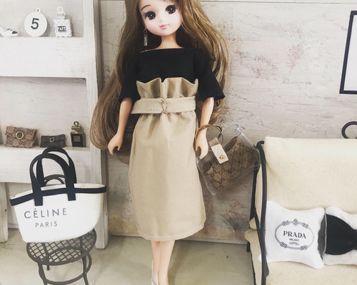 リカちゃん服♡ドール服♡ベージュハイウエストスカート♡リアル