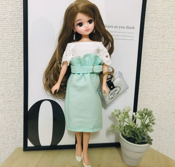 リカちゃん服♡ドール服♡ミントグリーンハイウエストスカート♡リアル