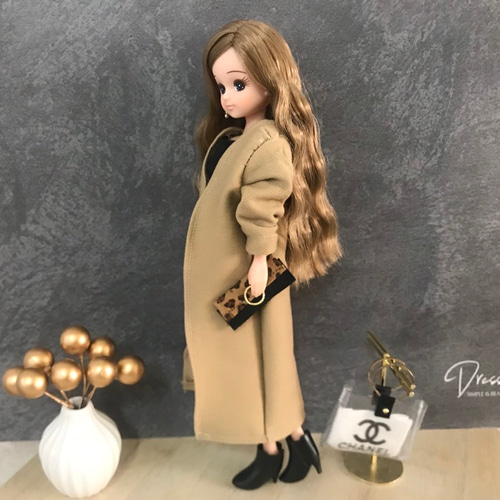 送料無料♡リカちゃん服♡キャメル色ガウンコート♡リアル