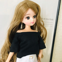 送料無料♡リカちゃん服♡オフショル黒カットソー♡リアル