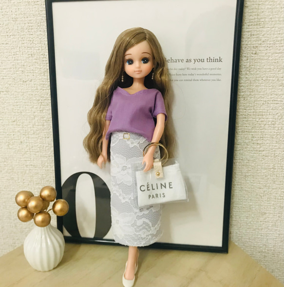 送料無料♡リカちゃん服♡ラベンダーＶネックカットソー♡リアルクローズ♡ドール服アウトフィット 2枚目の画像