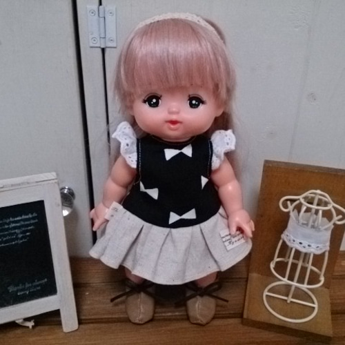 メルちゃん服＊モノトーンリボン柄袖フリルワンピ＊コーデset おもちゃ 