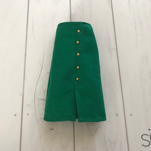 リカちゃん服 ドール服 グリーンミモレ丈スカート リアルクローズ