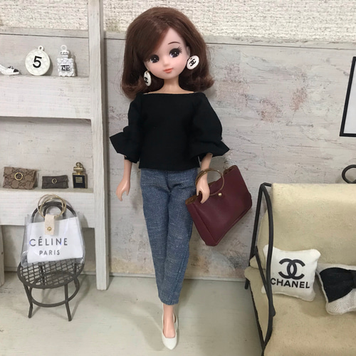 リカちゃん服♡薄色デニムパンツ♡リアルクローズ♡ドール服アウト