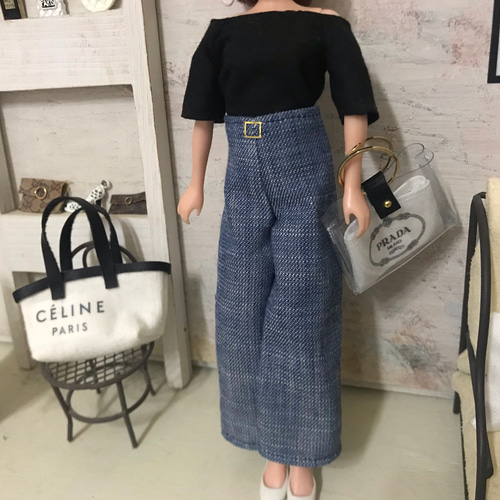 リカちゃん服♡薄色デニムワイドパンツ♡ドール服アウトフィット