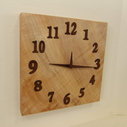 木の時計＜栃＞・掛け時計toc-170　木製時計 3枚目の画像