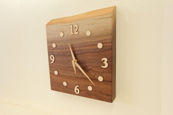 木の時計＜ウォールナット＞・掛け時計wnc-1102　木製時計 2枚目の画像