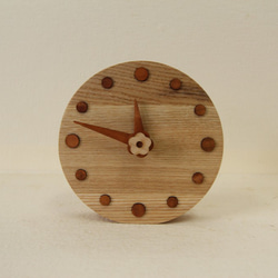 木の時計＜たも集成材＞・置き時計tac-179　木製時計 1枚目の画像