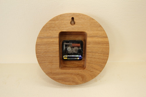 木の時計＜たも＞・掛け時計tac-161　肉球 5枚目の画像