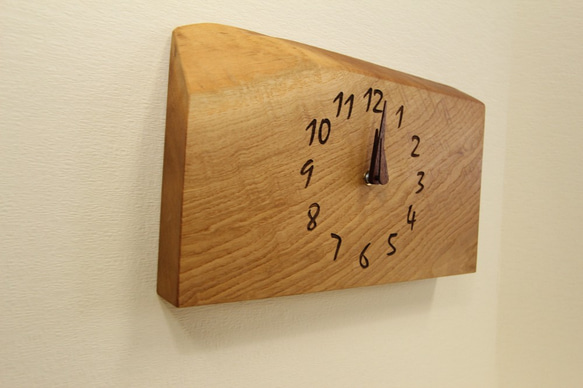 木の時計＜栗＞・掛け時計・置き時計kuc-133　木製時計 2枚目の画像