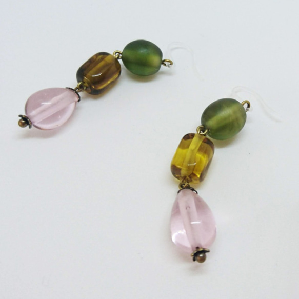 CandyEarrings seaglass green,brown&pink 3枚目の画像