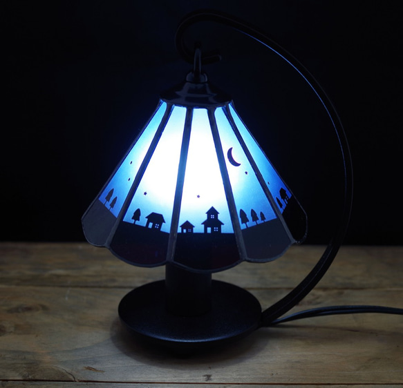 夜空のステンドグラスランプ スタンドライト・テーブルランプ ガラス