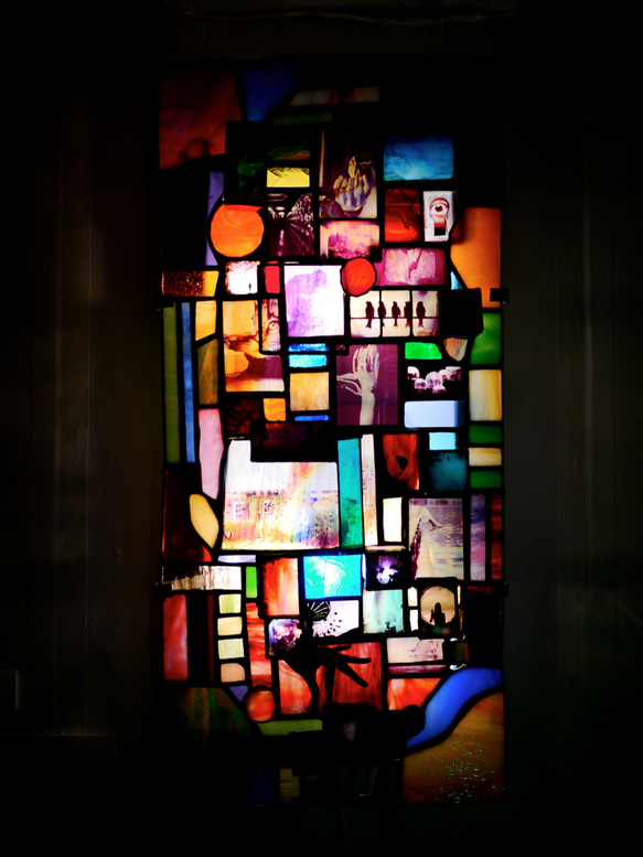 オーダーメイド ステンドグラス 壁掛けランプ 1枚目の画像