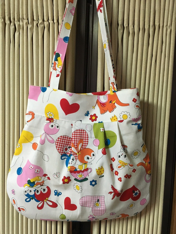 ギャザーバッグ☆ハニーチューンハート白 トートバッグ 北海道☆わんこ 