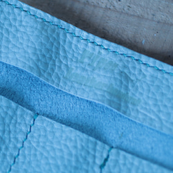 ロールペンケース　手縫い　シボ型押し水色　送料無料 4枚目の画像