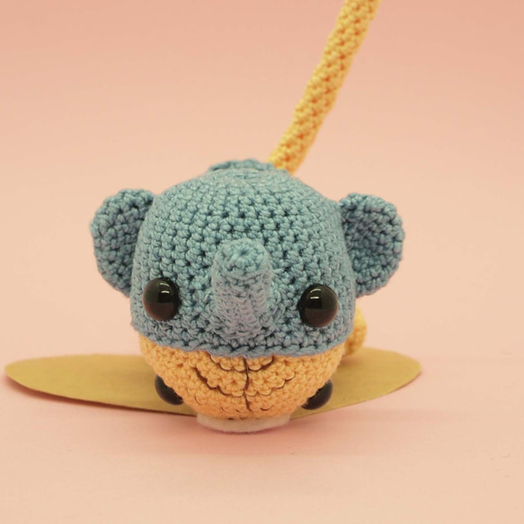 crochet doll/amigurumi/key chain/elephant costume 第4張的照片