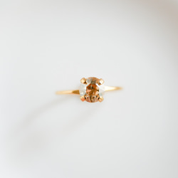 施華洛世奇水晶精緻簡單戒指（10號免費尺寸/金色陰影） 第2張的照片