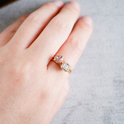 施華洛世奇水晶精緻簡約戒指（尺寸 10 均碼/淺紫水晶） 第8張的照片