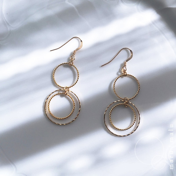 : all is well: Triple Circle Gold Earrings 第1張的照片