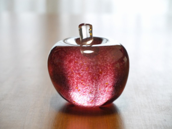 【Coroさまオーダー品】ガラスのリンゴ　 2枚目の画像