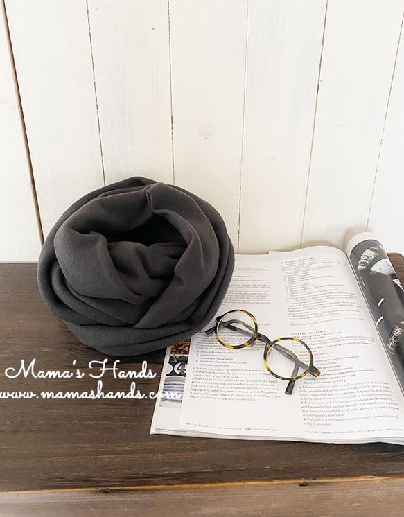 僅剩1件！ ⭐️ 已售出5件！ ⭐️《奢華美利奴羊毛卡其色》中等重量羊毛，天然簡約，是秋冬季的完美之選。 第2張的照片