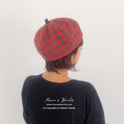 時尚紅色 x 卡其色格子紗羊毛 100% 南瓜貝雷帽 第2張的照片