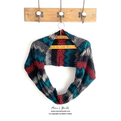 僅剩 1 件⭐️減價 200 日圓⭐️義大利製造時尚黑紅藍彩色針織圍脖♪ 第5張的照片