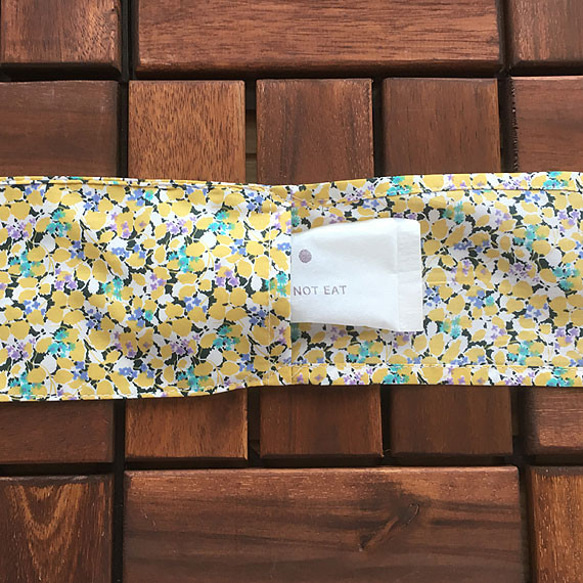 (完売) 保冷剤 スカーフ リバティ 黄色 花 エコ ネッククーラー 4枚目の画像