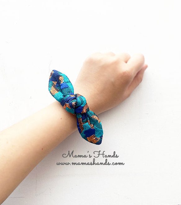 所剩不多 ⭐️ 65 款熱門單品已售出 ⭐️ 時尚金色/藍色/綠色彩色刺繡絲帶髮帶♪ 第3張的照片