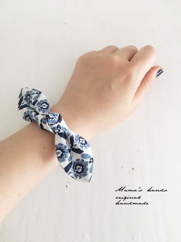 自由藍色藏青色斯堪的納維亞風格花紋蝴蝶結頭髮彈性♪ 第3張的照片