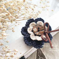 （售罄）手工編織的天然花形圍巾蓋胸花胸針♪ 第5張的照片
