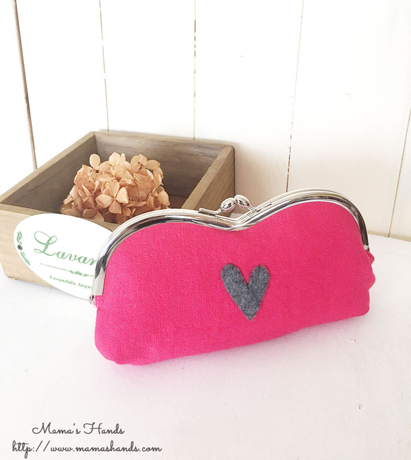 ⭐️130個売れてます⭐️ ピンク リネン ハート がま口 コスメ メガネケース ポーチ ♥ 9枚目の画像