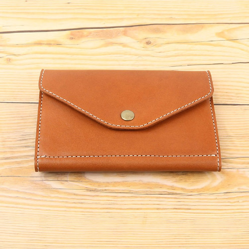 ぐしぐし手縫い＊挿し色ゴールドとヴィンテージボルドーのスリムな本革  