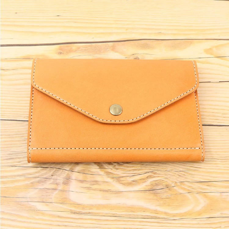 マルチケース BEIGE 栃木レザー 本革 NC3707