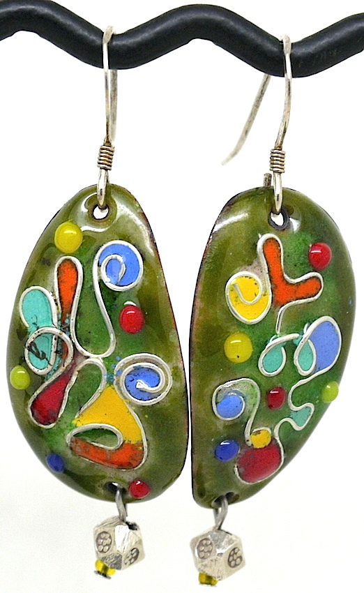 芽七宝焼ピアス-green