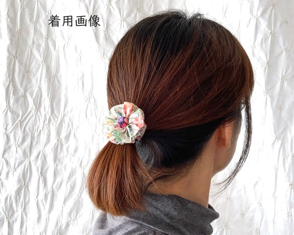 发圈 Ruffle flower hair tie - Liberty "Amber's Posy"[555] 第6張的照片