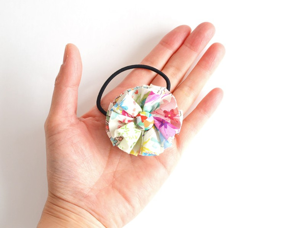 发圈 Ruffle flower hair tie - Liberty "Amber's Posy"[572] 第5張的照片