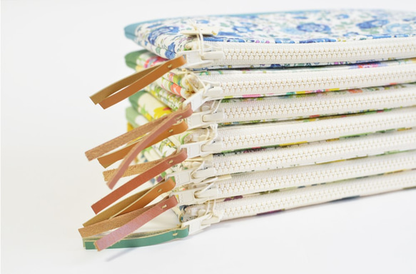 Retro floral fabric zipper pouch with cotton - green [017] 第6張的照片