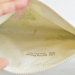 Elegant floral zipper pouch in green - roses [314] 第3張的照片