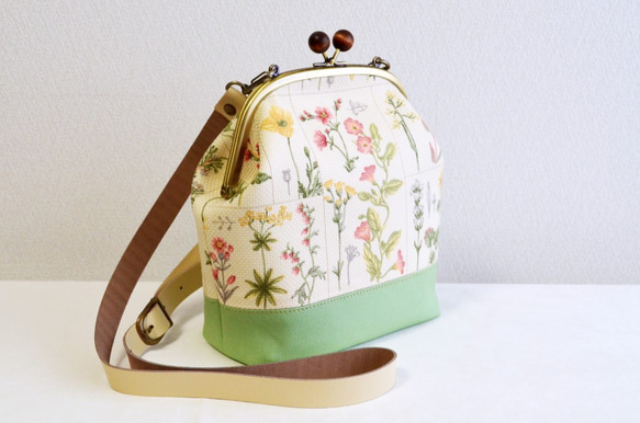 {SALE} 2WAY frame bag -Cottage Floral fabric cream [382] 第4張的照片