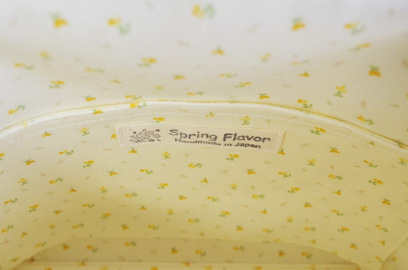 2WAY rabbits frame bag - Cottage Floral fabric cream/yellow 第9張的照片