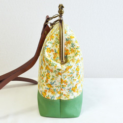 ///SALE/// 2WAY rabbits frame bag - Liberty "Moon moth"[389] 第5張的照片